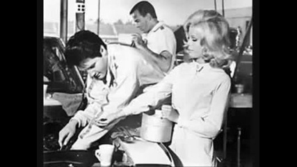Let Yourself Go From Speedway Elvis Presley.avi