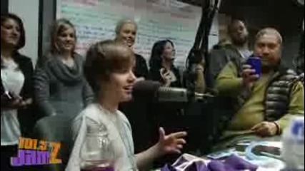Justin Bieber in the Jamz Studio with Super Snake