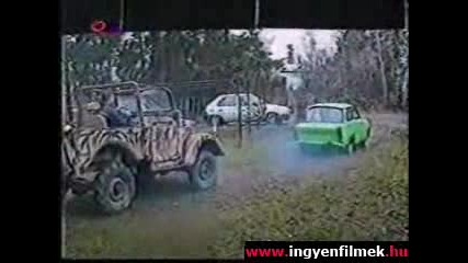 Трабант се чупи на 2 :d