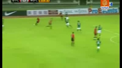 Бербатов експлоадира с гол и три асистенции,  Юнайтед мачка с 8:2