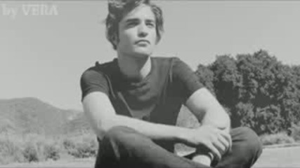 Robert Pattinson - in The Beverly Hills