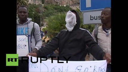 Стотици имигранти блокирани на италианско-френската граница