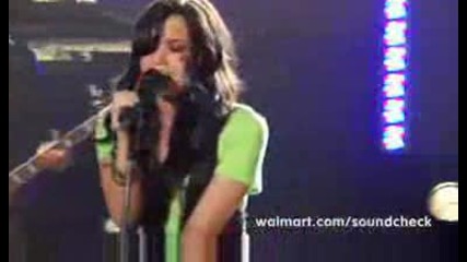 Demi Lovato - Remember December