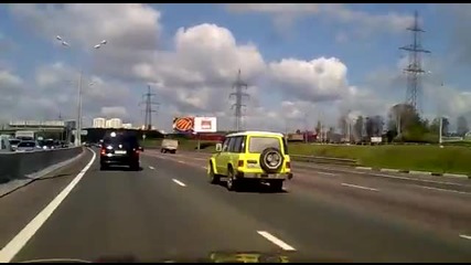Джип с перка отзад