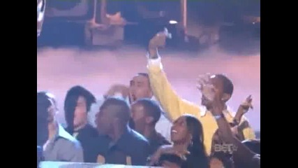 Young Jeezy feat. Kanye West - Put On (Bet Awards 08) (HQ)