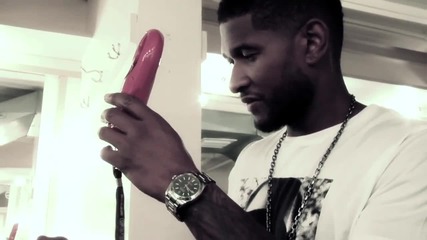 Usher on Shoes 