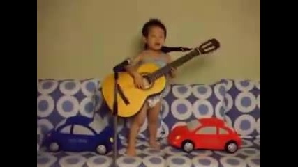 Hey Jude bebe pee neveroiatno 