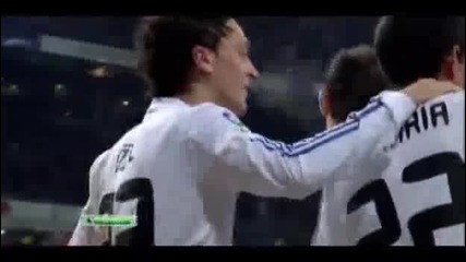 Mesut Ozil vs Malaga Home 2011