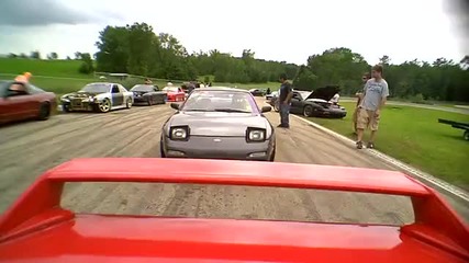 Малко се изложи