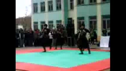 Mov00615.3gp