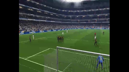 Fifa 14-cr7 показва класа