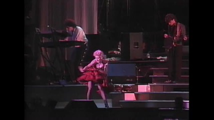 Madonna Who S That Girl live Japan 