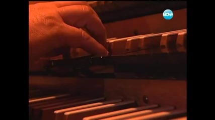Georgi Hristov - O Holy Night - Koledna nosht (2012)