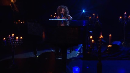 Alicia Keys - Why Do I Feel So Sad ( Piano & I Aol Sessions 1 )