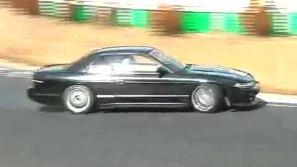 girls drifting god