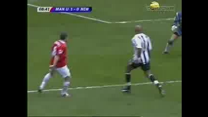 Football - Manchester United - Newcastle