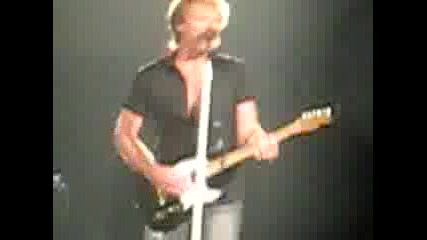 Bon Jovi - You Give Love A Bad Name 
