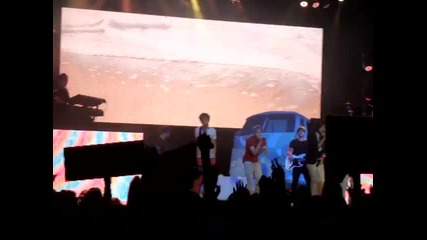 One Direction - I Wish на 1d Up All Night Tour
