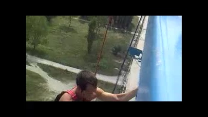 jump around ... my first bungee jumping