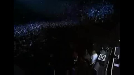 Eminem - Sing for The Moment