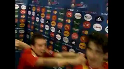 Вижте радостта на Испания след победата над Германия 