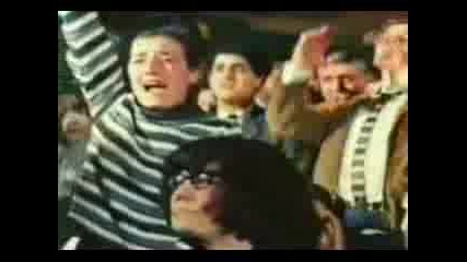 The Beatles - She Loves You