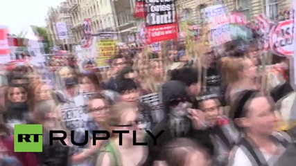 UK: Clashes break out, arrests made at London anti-austerity demo