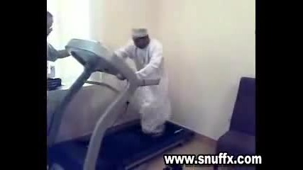arabi na pute4ka |gledai|!