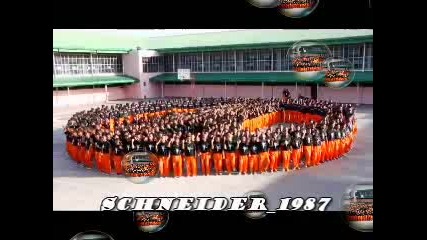 в синхрон-michael Jackson - They Don t Care About Us