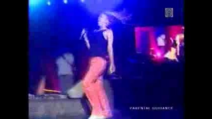 Black Eyed Peas - Shut Up Live [pt. 2] - Live in Manila (6 of 17)