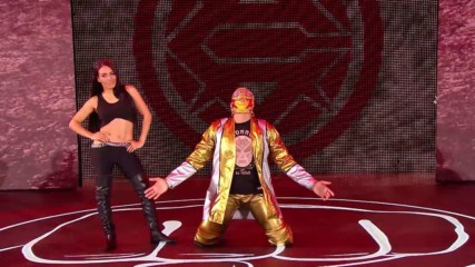 Andrade "Cien" Almas honors the legacy of his family