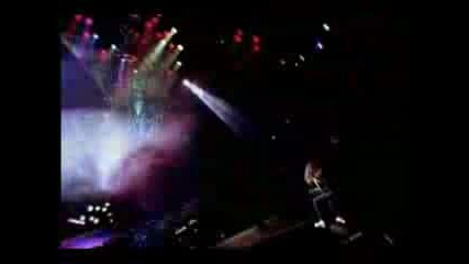 Iron Maiden - Hallowed By The Name (live)