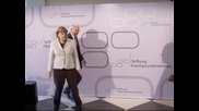 Меркел разкритикува икономическата политика на Франция