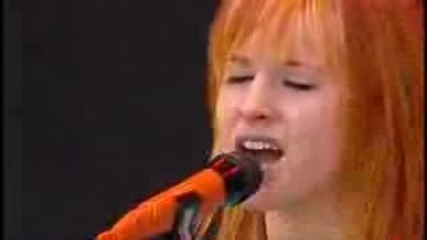 Paramore - Let The Flames Begin(live)1