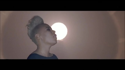 Professor Green - Read All About It ft. Emeli Sande