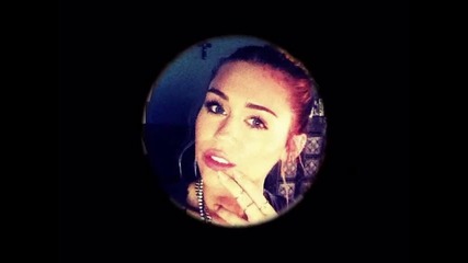 Happy B-day forever_ {miley&selena)