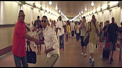 Pharrell Williams - Happy (official Music Video)