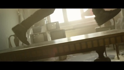 Eric Saade feat. Dev - Hotter Than Fire (official Video)
