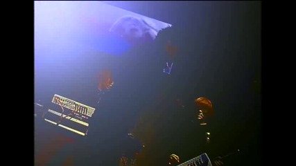 Ayumi Hamasaki - Fly High (с бг превод)
