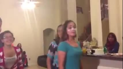 Lauris Birthday Cake Smash!