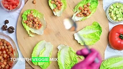 Raw & Vegan: Lettuce wraps