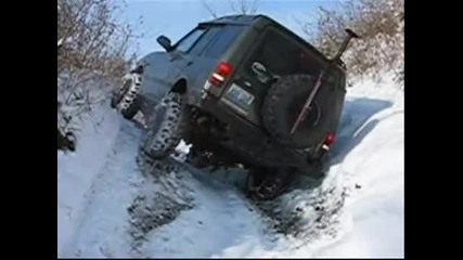 Land Rover Discovery - Snow Climb
