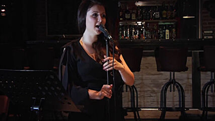Steliyana Hristova feat. Savov - Give Me One Reason (live)