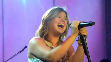 Kelly Clarkson My Life Would Suck Without You Live Richard & Son Theater, New York July 2009 