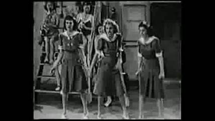 Andrew Sisters - Hit The Road 