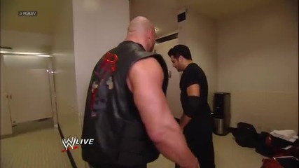 Ryback humiliates a local competitor in the locker room: Raw, August 19, 2013