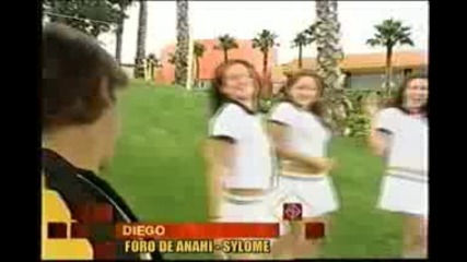 Dulce Maria y Christopher habla de sus personajes