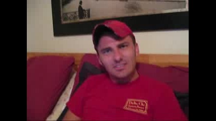 Crazy Fan Of Hilary Duff Sings - Come Cline