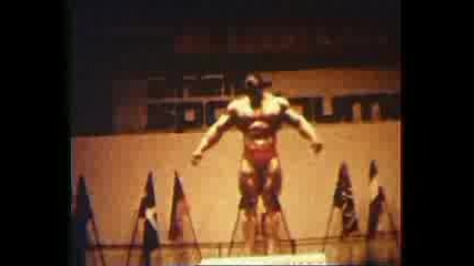 1972 Mr Olympia Arnold Schwarzenegger & Sergio Oliva