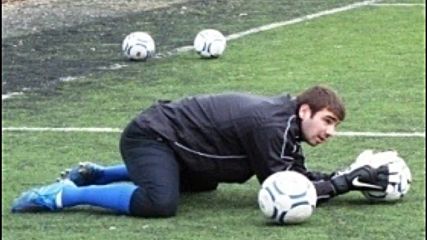 Владо Стоянов: Вместо резерва на недоказани вратари в Черноморец, играя в ШЛ и националния